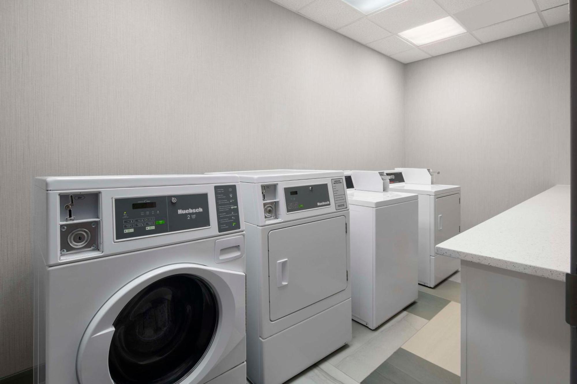 Hampton Inn Stafford / Quantico-Aquia Bagian luar foto