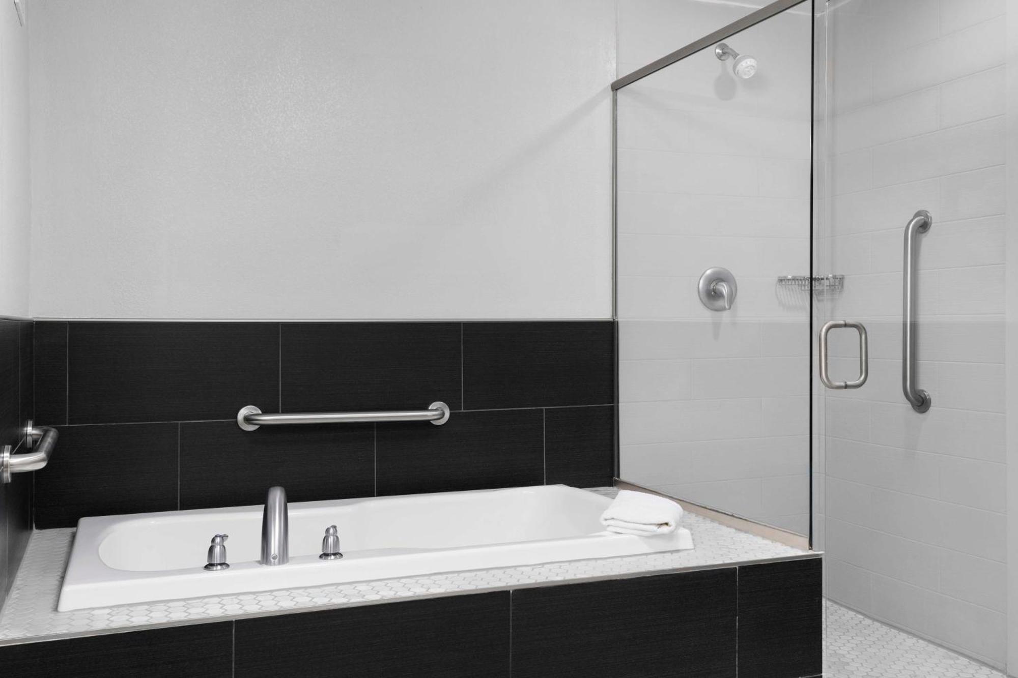 Hampton Inn Stafford / Quantico-Aquia Bagian luar foto